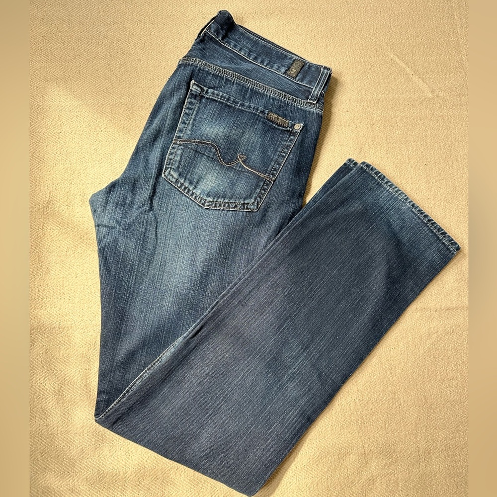 7 For All Mankind Men’s Slimmy Denim size 31 in dark wash, excellent condition!!